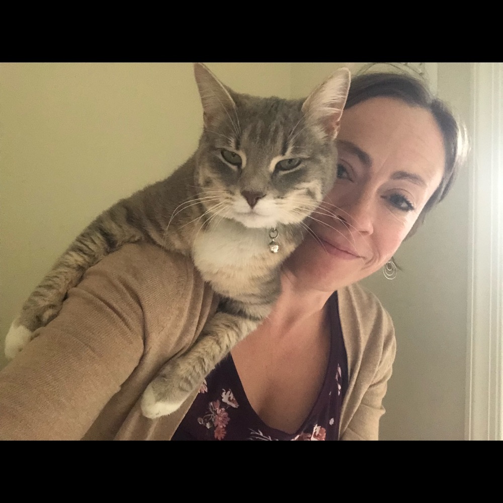 Meet your Posher, Nicole